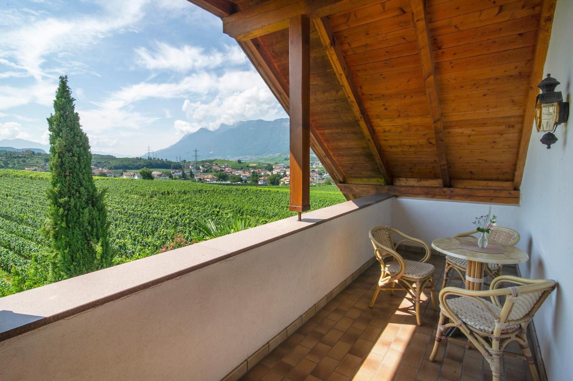 Marolhof Apartman Cornaiano Kültér fotó