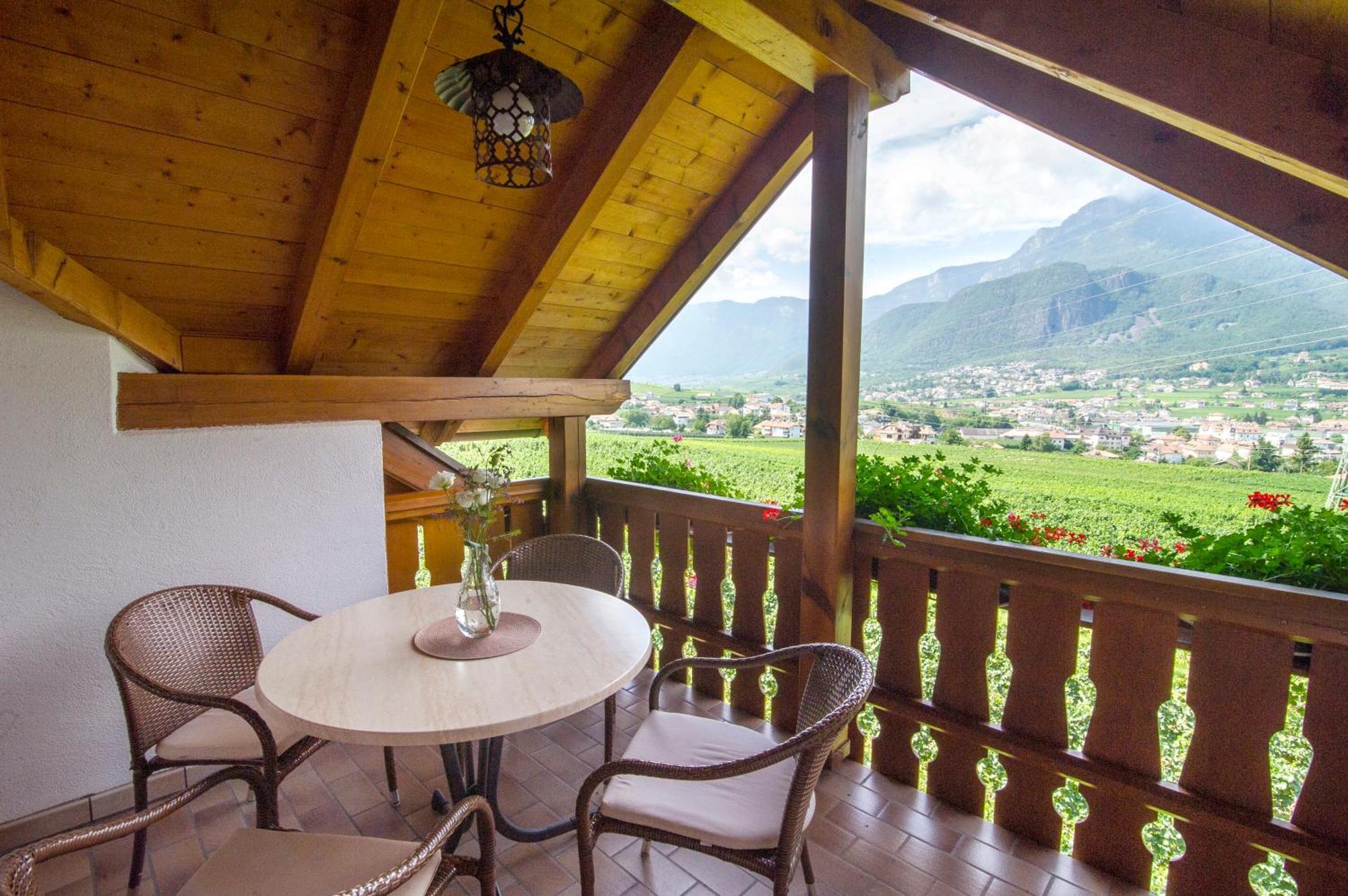 Marolhof Apartman Cornaiano Kültér fotó